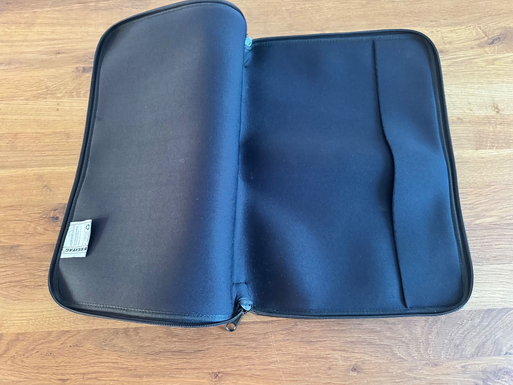 Freitag Borse: Freitag Laptop / Hülle 15" – Nuovo (secondo la descrizione) da Frauenfeld venduto da guli11 4