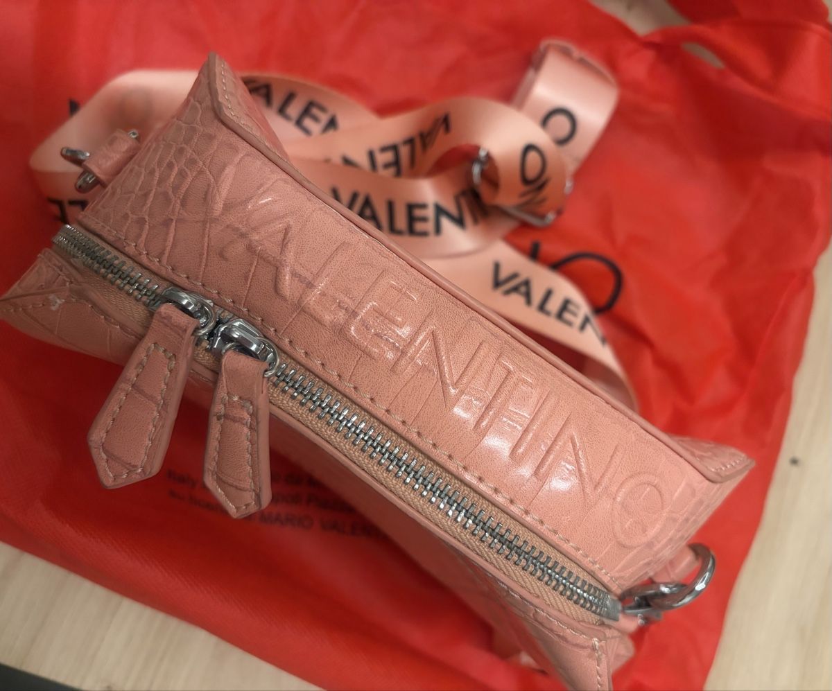 Valentino Altro in  Abbigliamento & Accessori: Sac Valentino – Usato da Valeyres-sous-Montagny venduto da Elianinha21 3