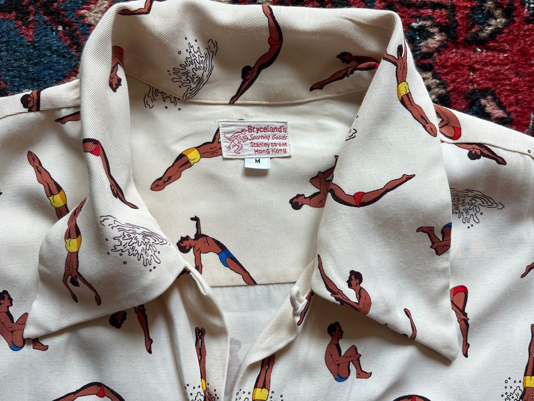 Chemises: Bryceland's Diver Rayon Hemd, Grösse M – D'occasion à Zürich par Adelmax 2