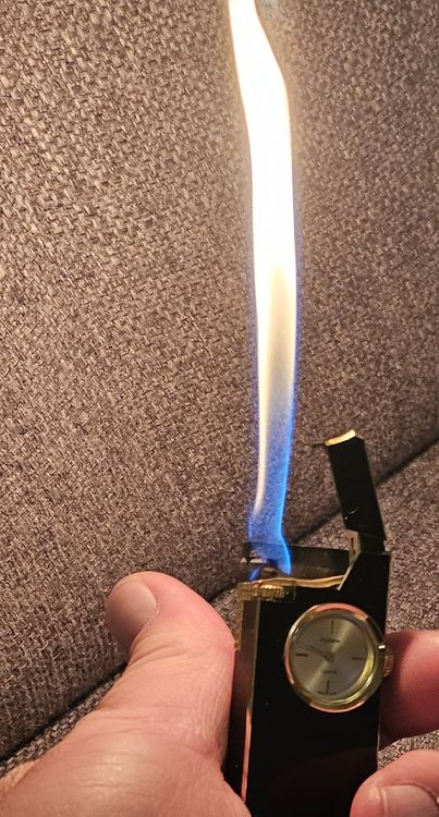 Briquet Russel Vintage Doré - Défectueux (roue Manquante) - Pièce De Collection