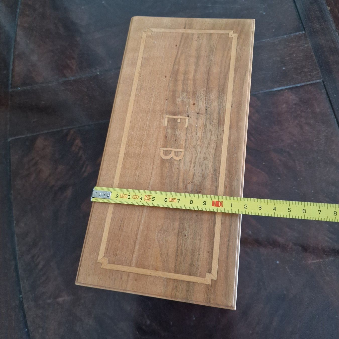 Portagioie: Holzkästli, Vintage Schmuckschatulle mit Initialen EB – Usato da Birr venduto da sen_8djr 7