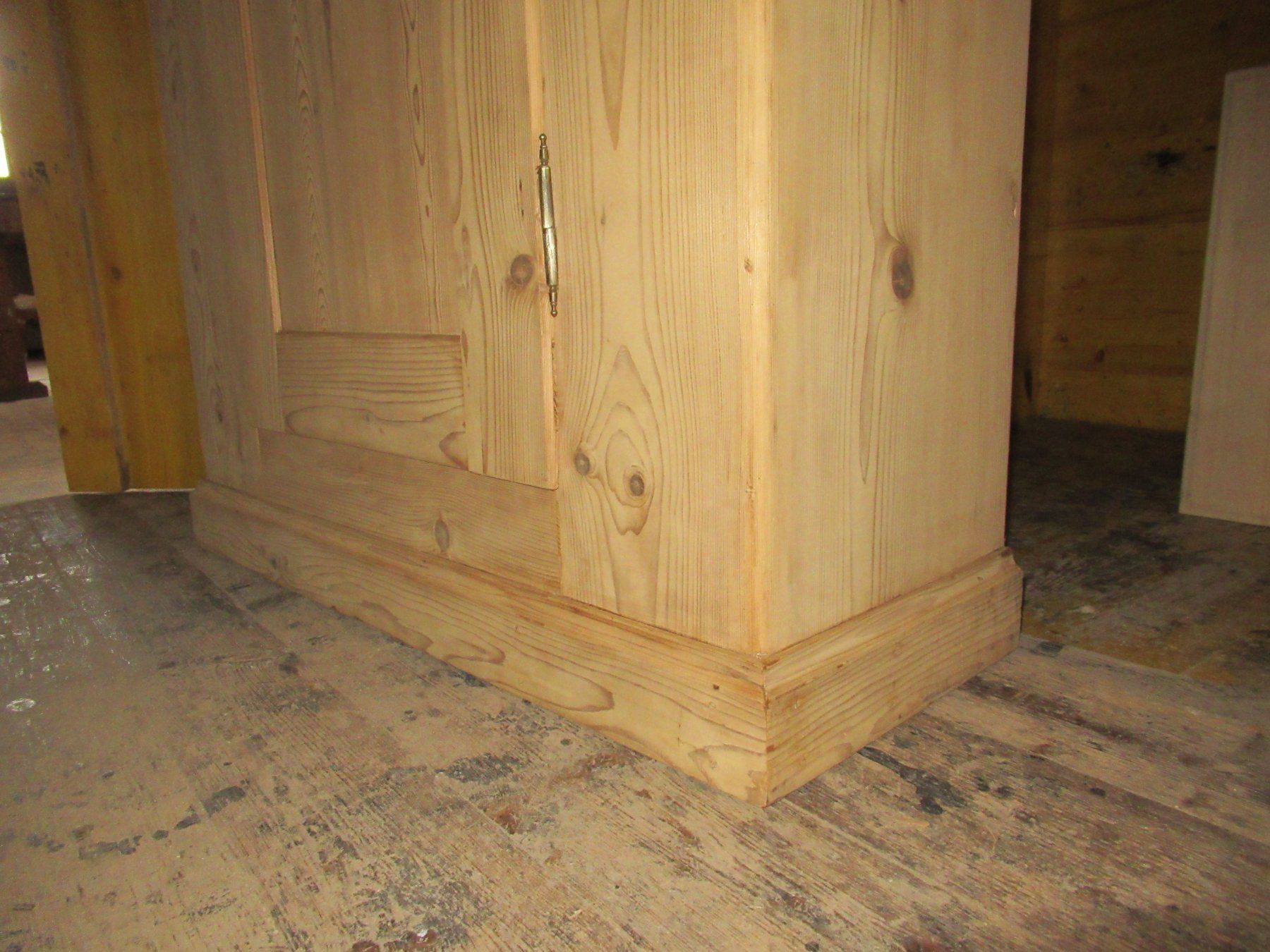 Armadi: Schrank (Tanne/179) – Usato da Berg SG venduto da Pizza58 6
