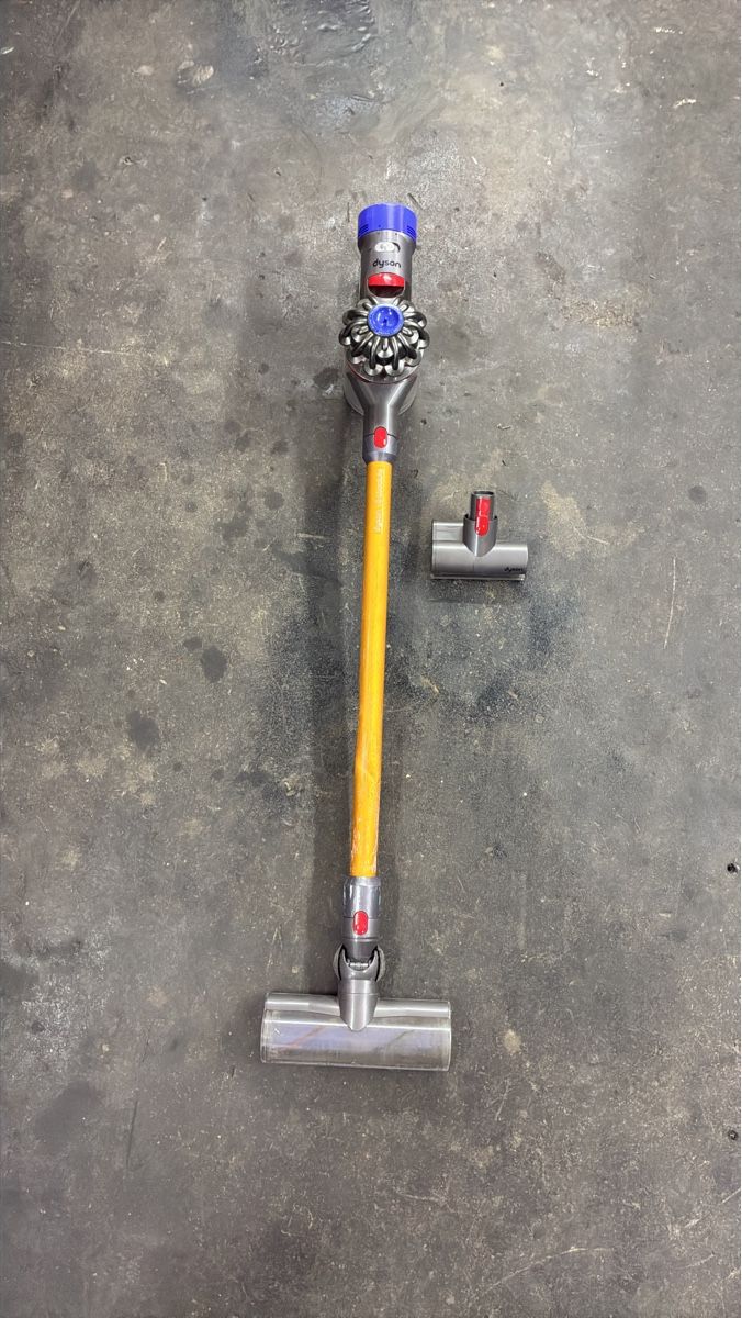 Dyson Aspirateurs & Accessoires: Dyson Staubsauger defekt  – Défectueux à Laufen par c44