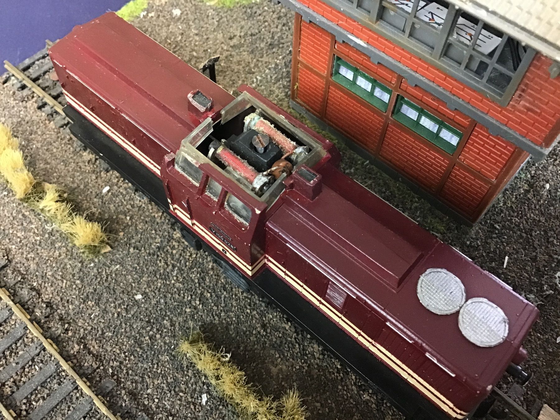 Modellini di ferrovie: GÜTZOLD V100 BASTELWARE H0 – Difettoso da Männedorf venduto da Modelle-aller-Art 2
