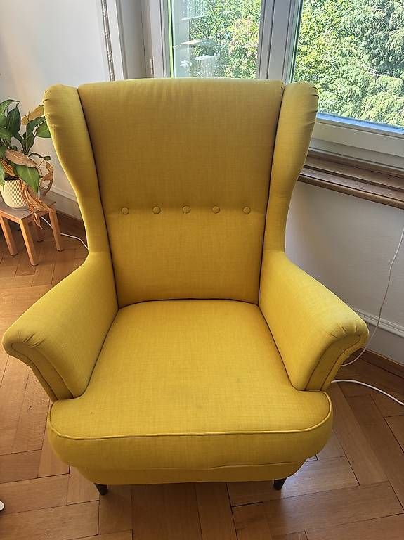 Poltrone: Lesesessel / Ohrensessel Ikea Strandmon gelb – Usato da Rebstein venduto da fabio.litscher