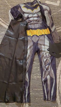 Kinderkostüm Batman Umhang Maske Grösse 122-128 wie neu