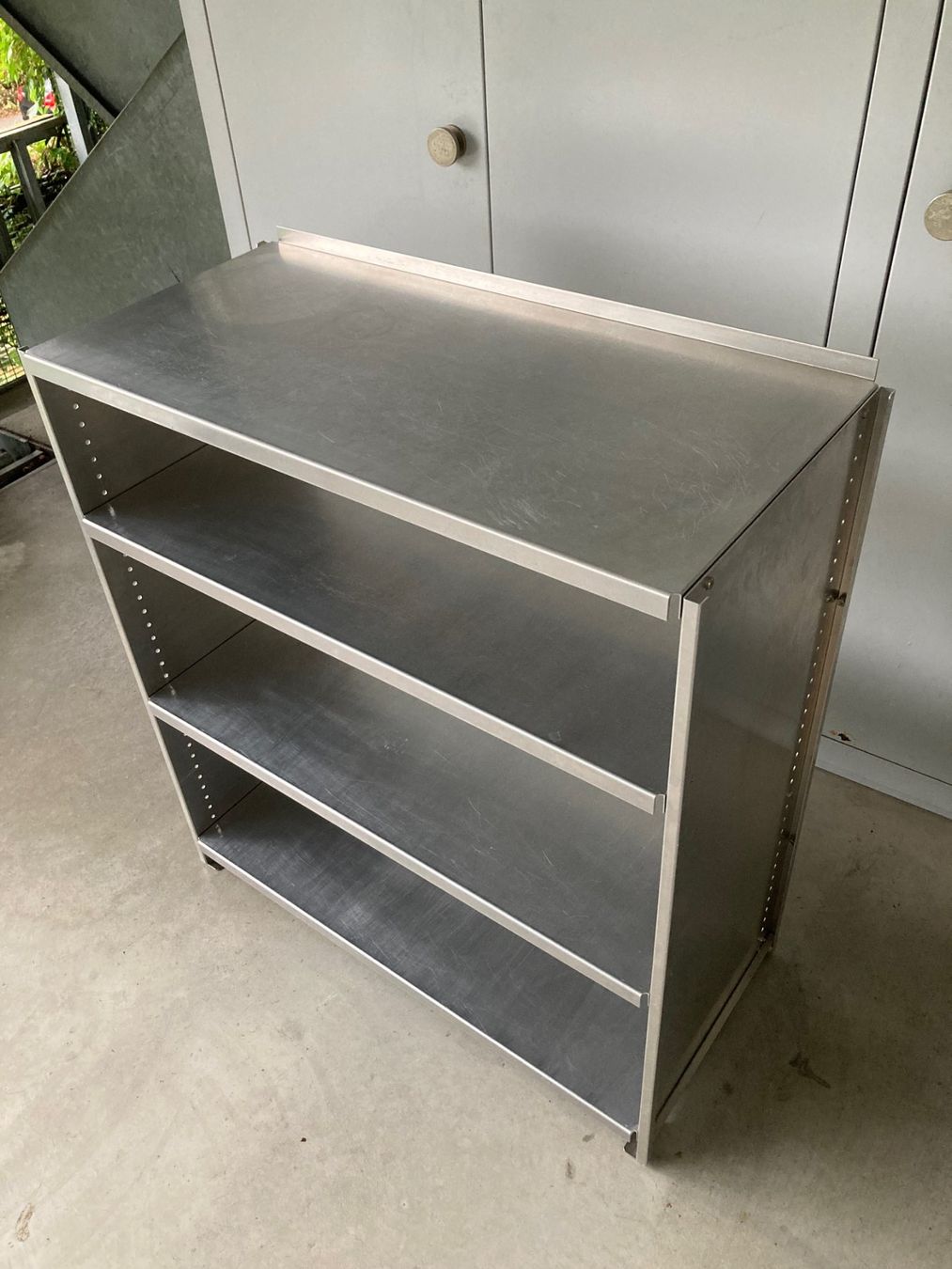 Lehni Scaffali: Aluminium Regal Lehni – Usato da Uster venduto da frrol 1