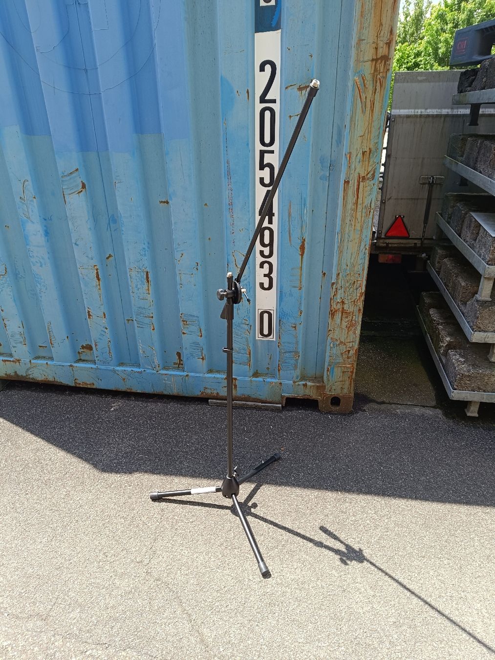 Supporti per strumenti musicali & leggii: Omnitronic Mikrofonständer - Robust & Zuverlässig (em285) – Usato da Künten venduto da Schnaepplihuus