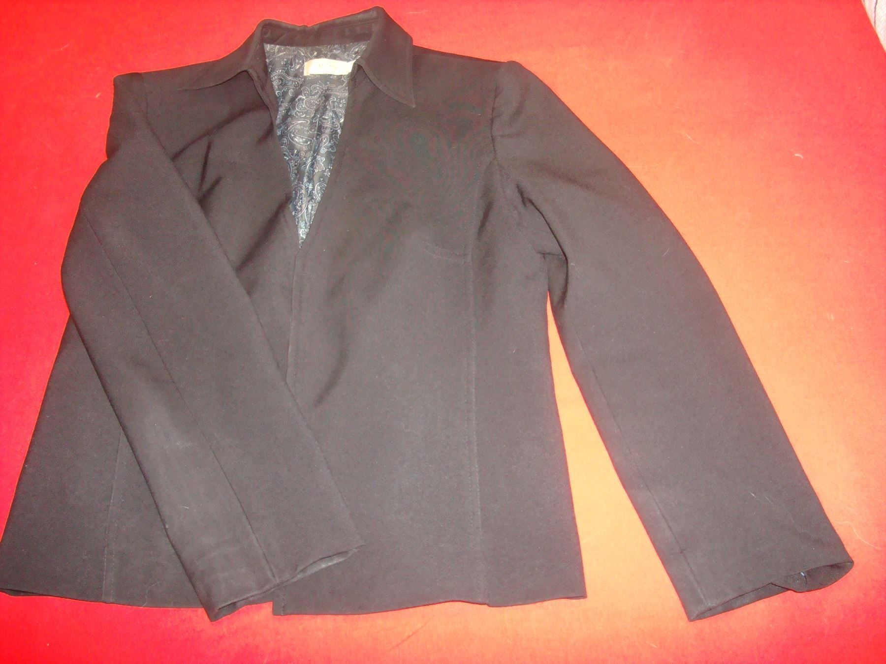 Giacche: toller Blazer schwarz – Usato da Melchnau venduto da Fishel