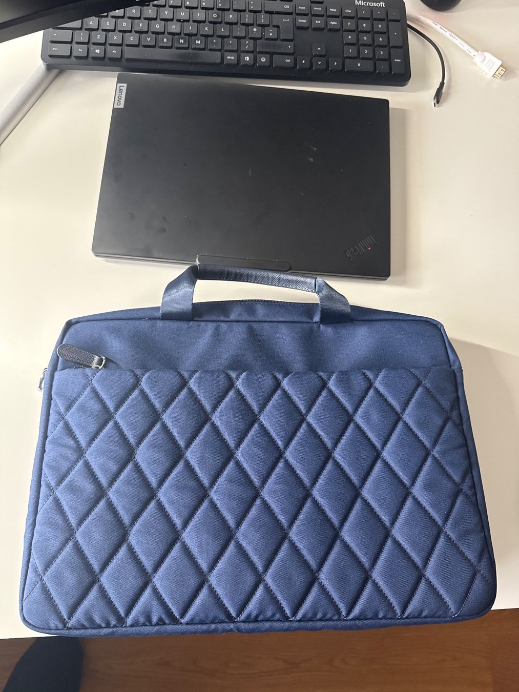 Sacs: NEW Laptoptasche / Notebooktasche – D'occasion à zug par MollyMoo28