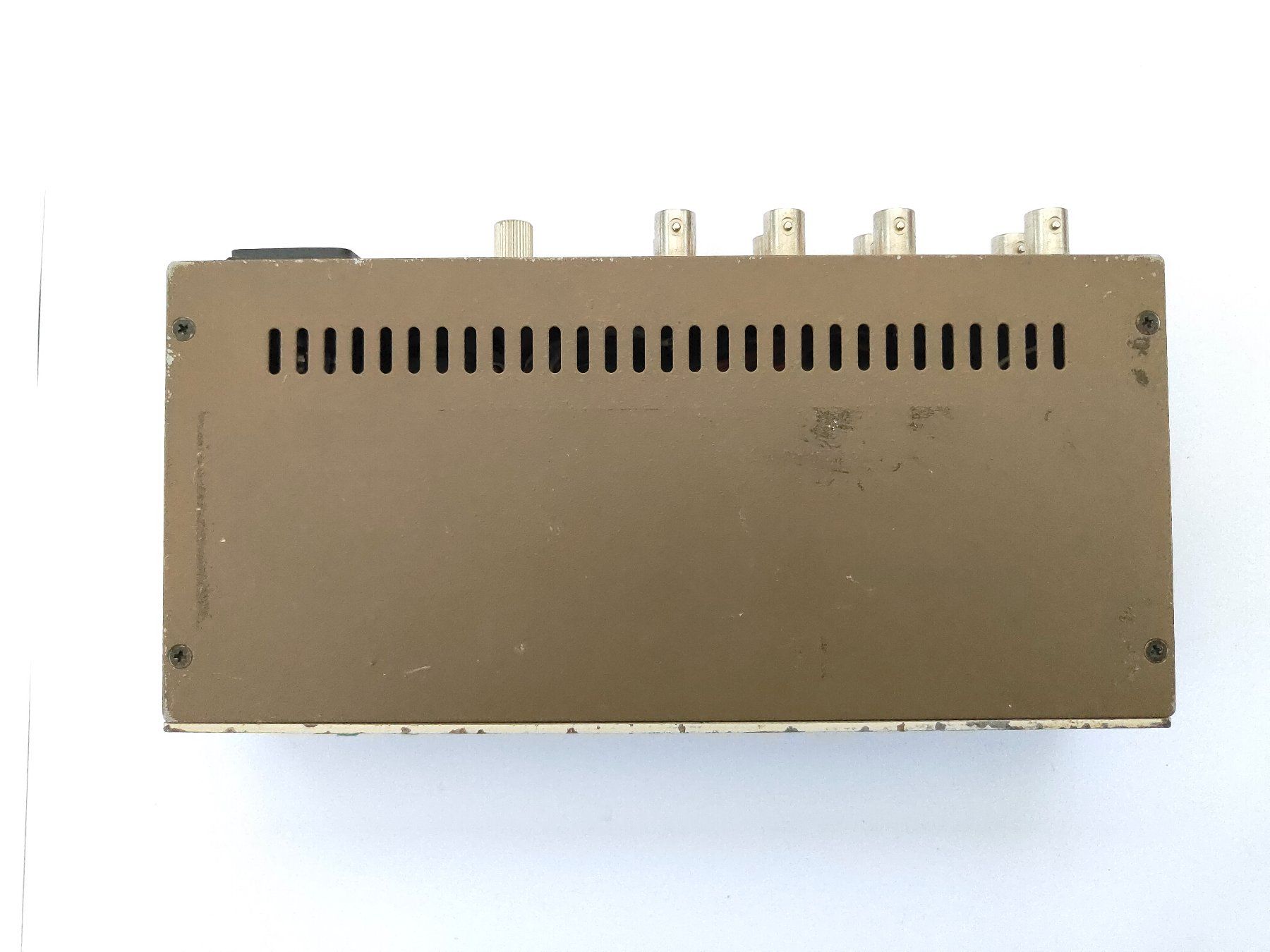 Amplificatori: Fora VDA-106 Video Verteiler Verstärker – Usato da Zürich venduto da mobilix 2