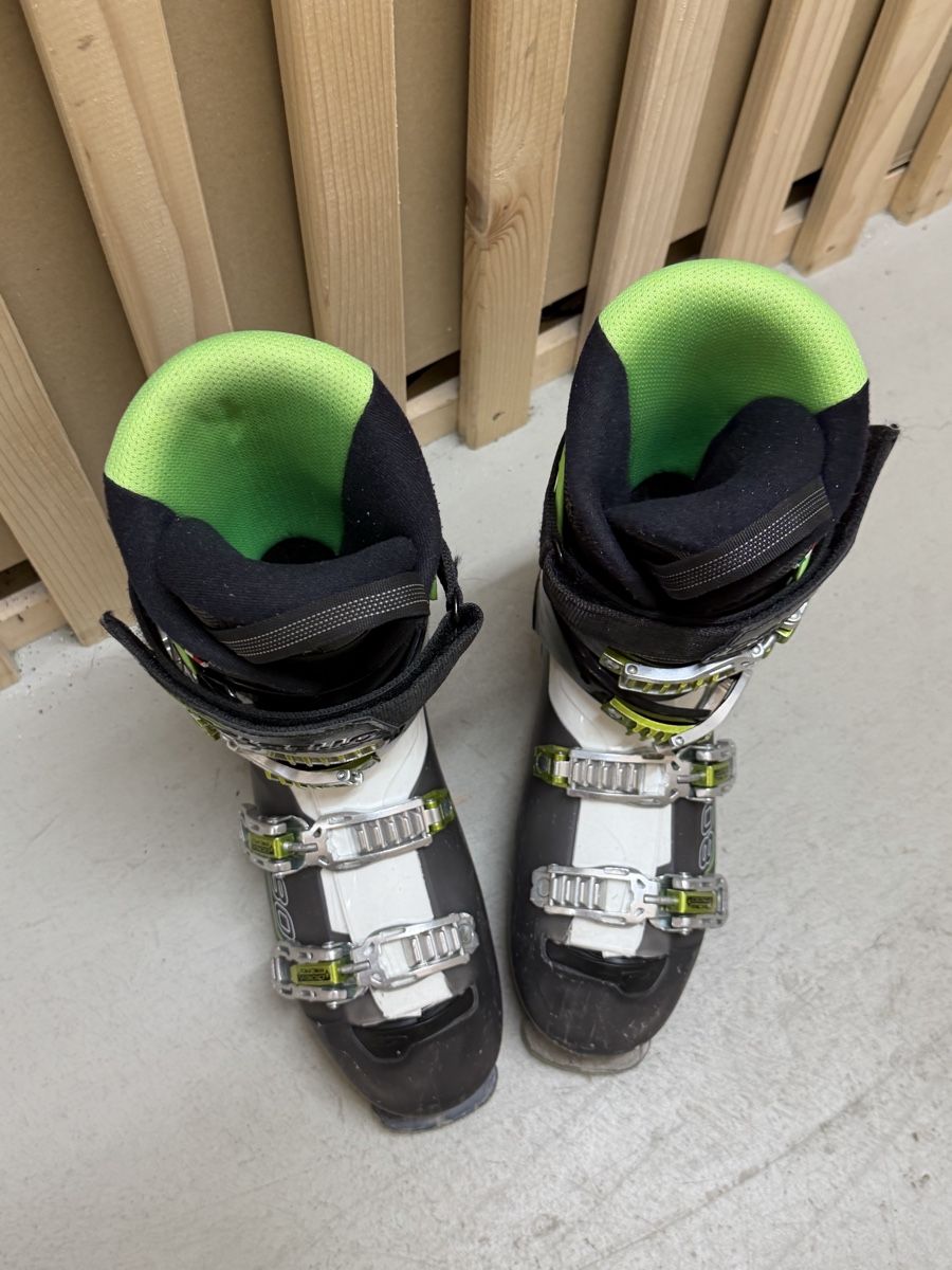 Skis: Skischuhe Dalbello Aero 80 – D'occasion à Lüchingen par nem_nh7v 3