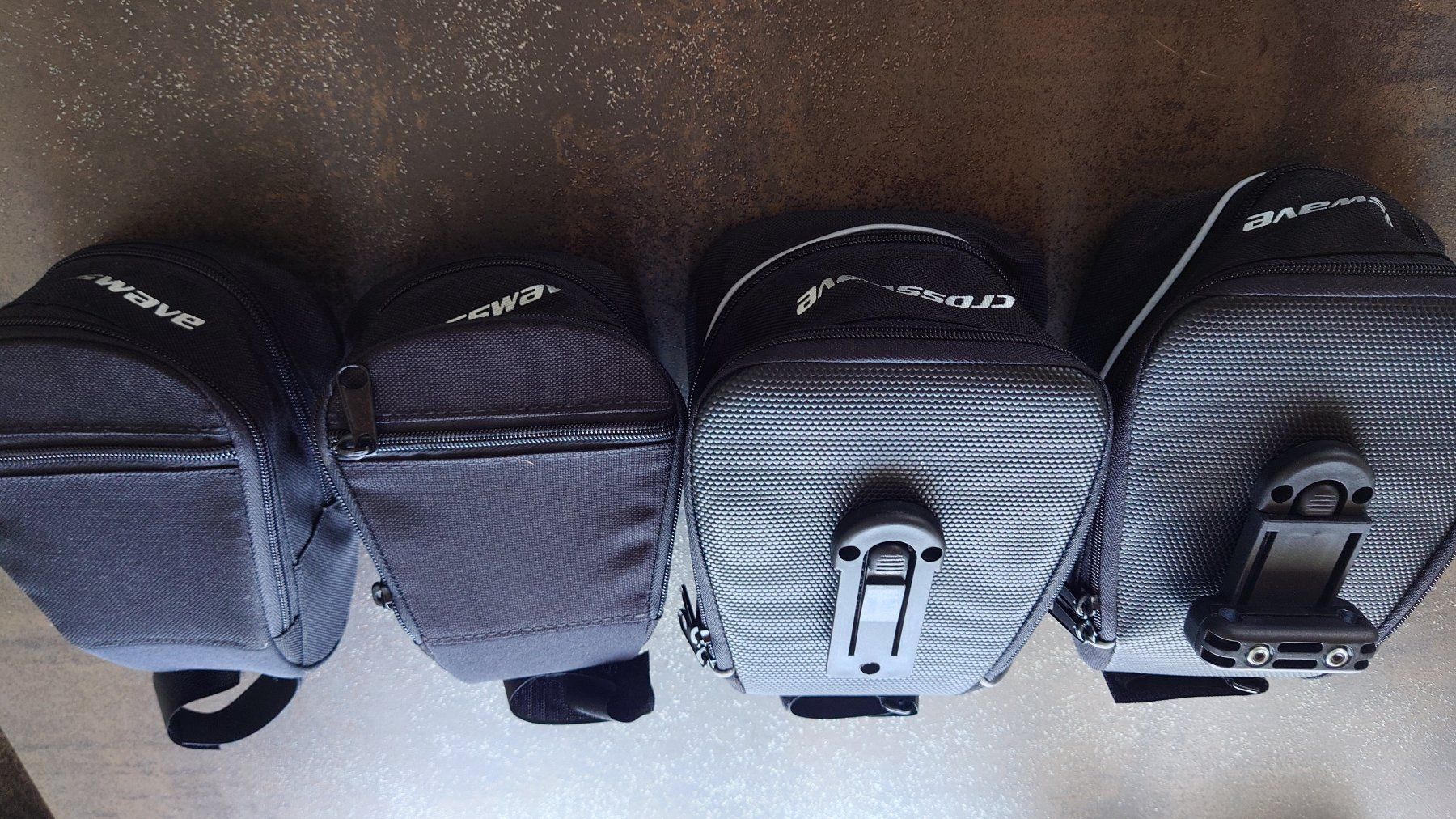 Crosswave Pièces détachées: Fahrrad Satteltaschen – D'occasion à Studen BE par crossfire99