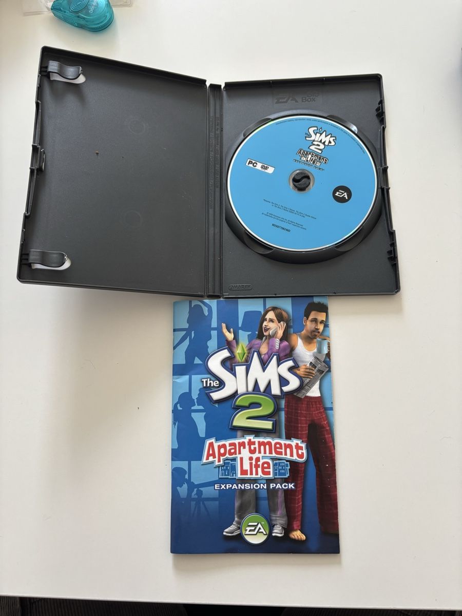 Giochi: Jeu PC Sims 2 Apartment Life Expansion Pack – Usato da La Chaux-de-Fonds venduto da DANIELA19961996 1