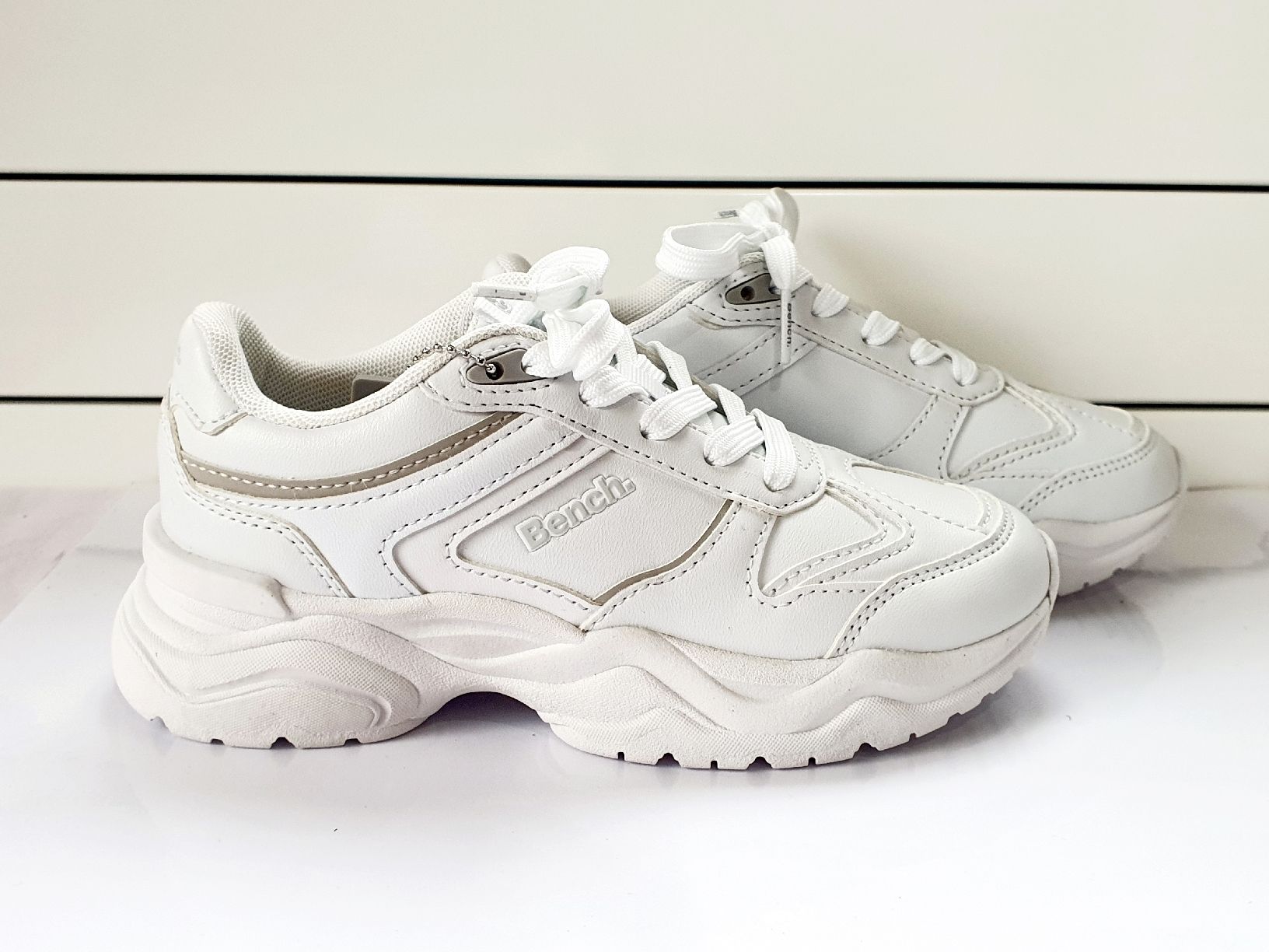Bench Scarpe per ragazze: Gr. 33 - Bench. Kinderschuhe, Neu – Nuovo e nell'imballaggio originale da Nürensdorf venduto da Mandy_Nguyen 1