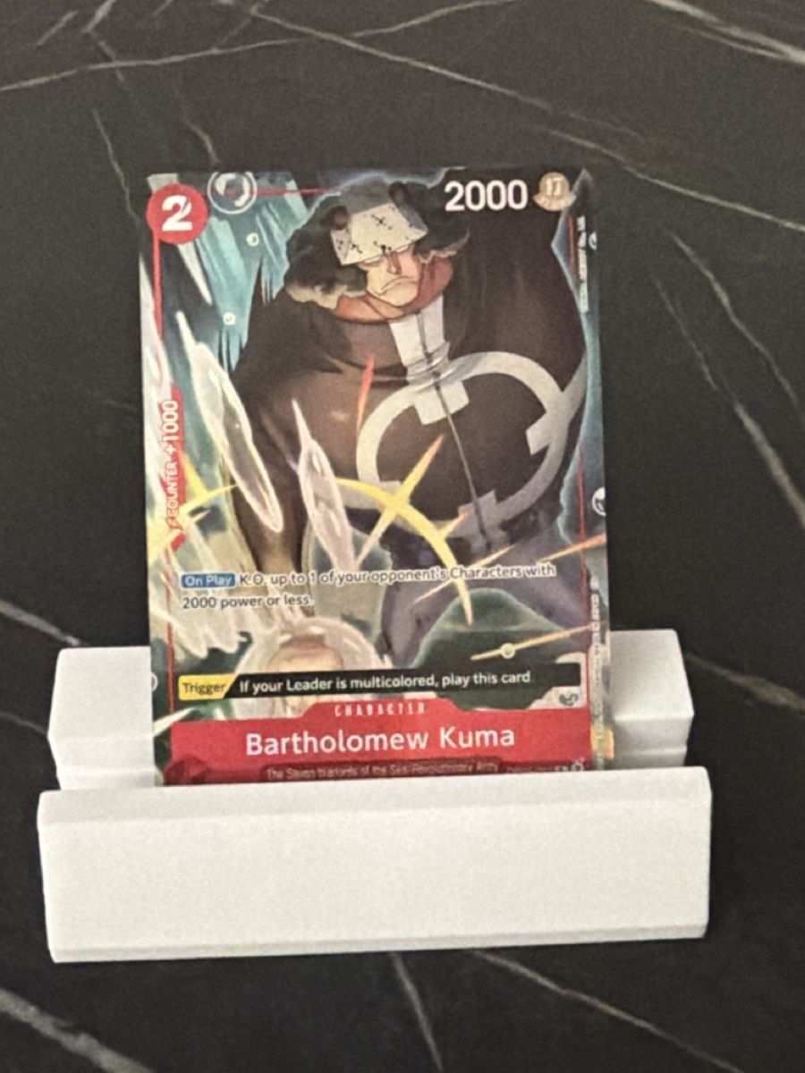 Bandai Carte collezionabili: One Piece OP05-011 Bartholomew Kuma, Englisch – Nuovo (secondo la descrizione) da St. Gallen venduto da cambitcg