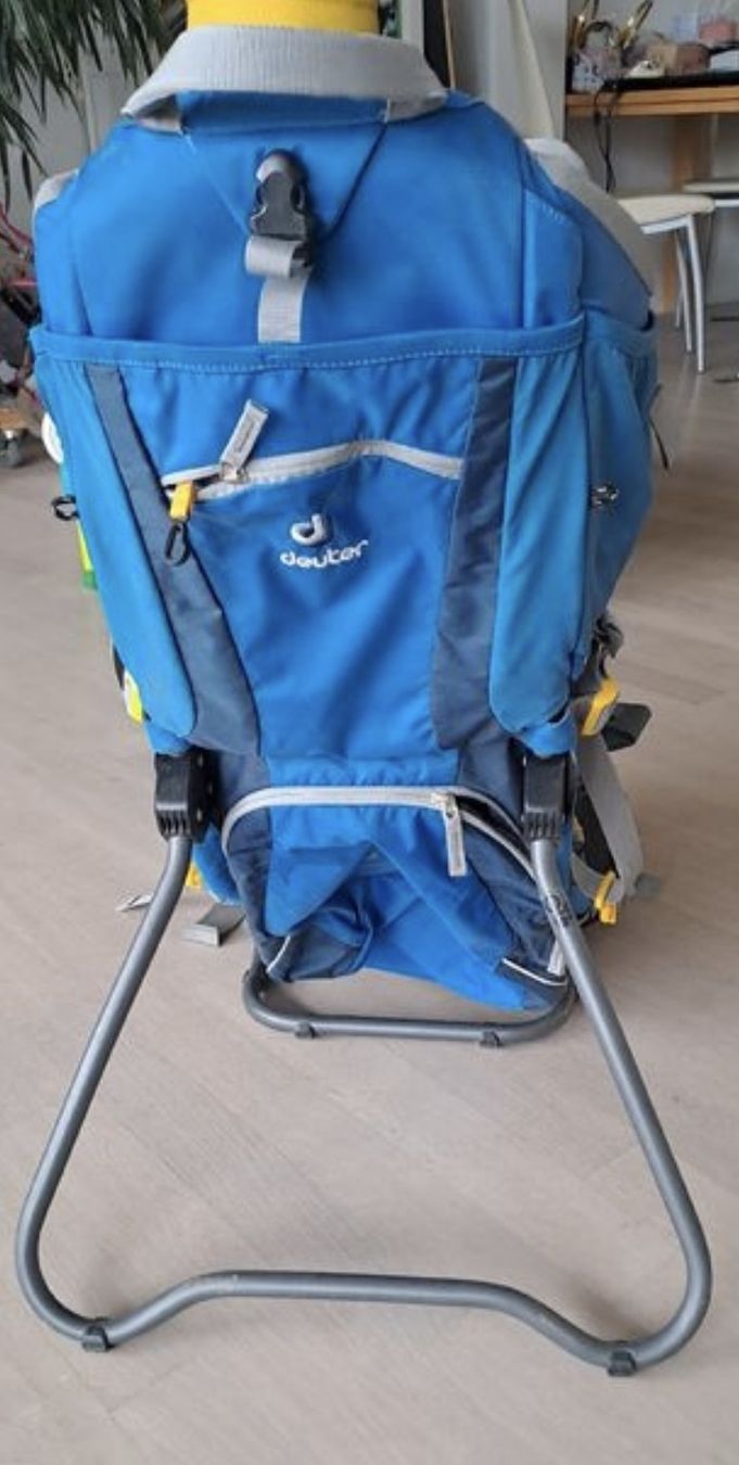 Deuter Marsupi portabebè: Tragerucksack  – Usato da Winterthur venduto da ricky0883 1