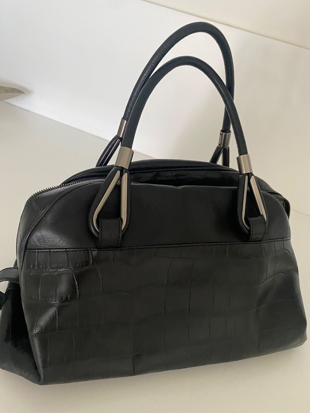 Borbonese Taschen für Damen: Bowling Bag Borbonese in schwarzem Leder in Krokooptik – Gebraucht aus Holderbank SO von MIC2026 3