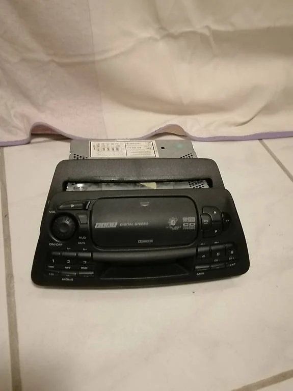 Radio: Radio Kasettenrekorder – Usato da Wohlen venduto da saro08