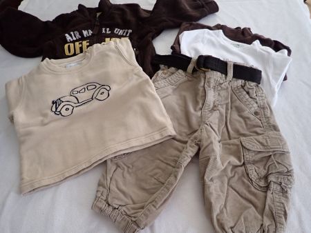 Lot-2 de 21 vêtements 74 hiver garçon