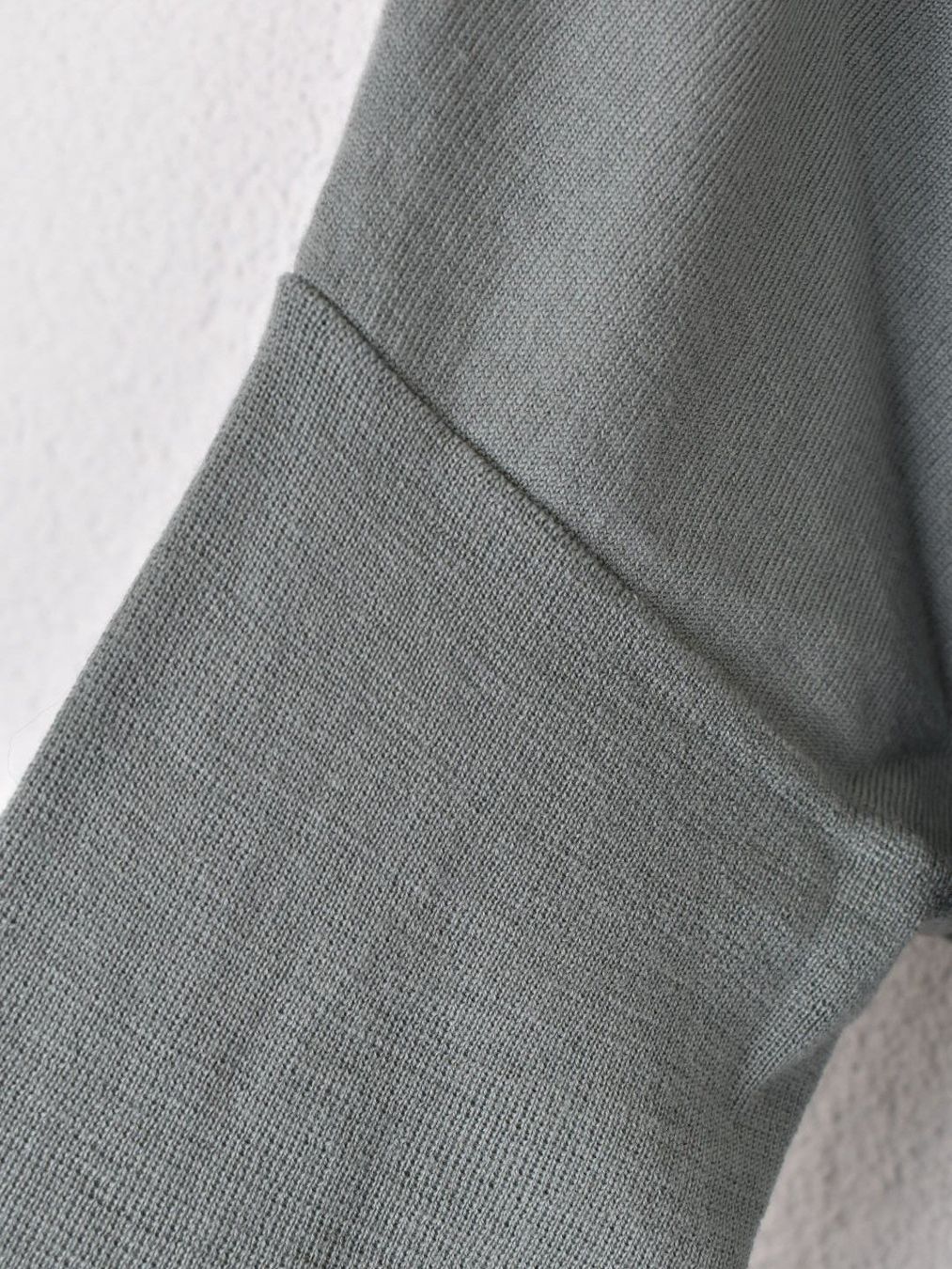 Hemisphere Pullover & Sweatshirts: Hemisphere Pullover, Gr.XS-M, salbeigrün, oversized – Gebraucht aus Nürensdorf von 2ND_STORY 5