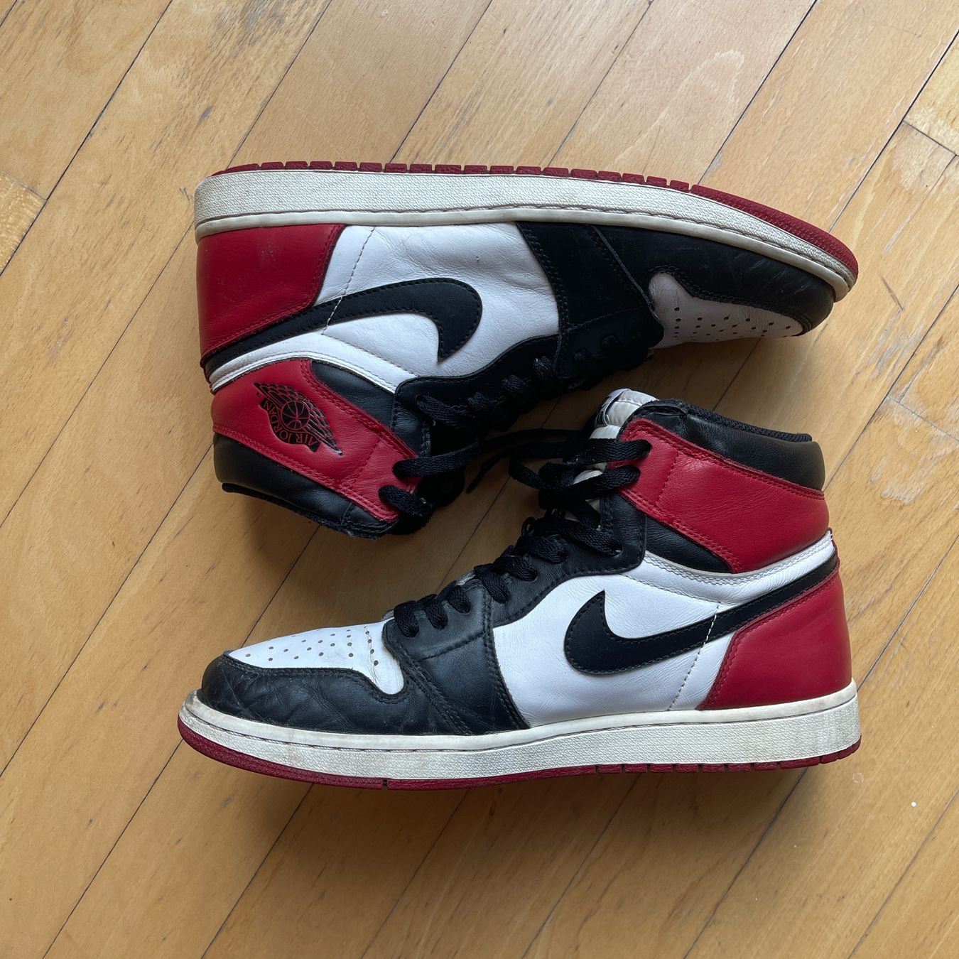 Jordan Scarpe da uomo: Air Jordan 1 Retro High OG 'Black Toe' Gr.45.5 – Usato da Gockhausen venduto da max_t9mh 1