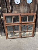 Sehr Altes Fenster, Shabby