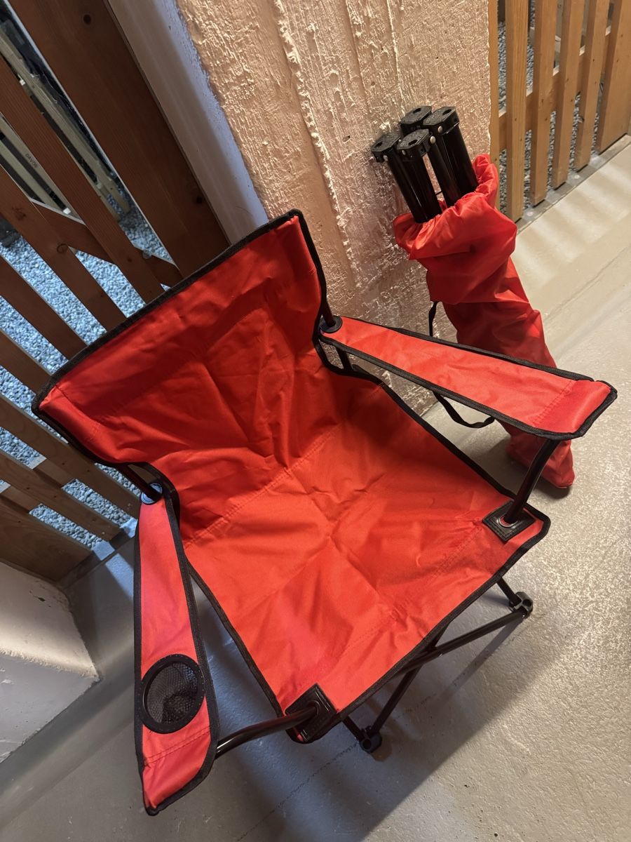 Stühle: Camping stuhl – Neu (gemäss Beschreibung) aus Zürich von sam_nw8r