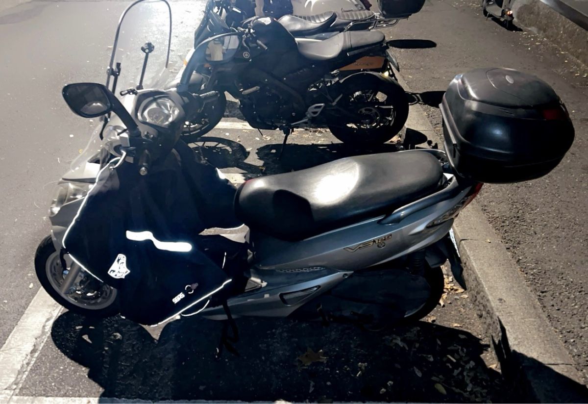 Sym Scooter: Scooter SYM 125 – Usato da Genève venduto da zah_c2zd 1
