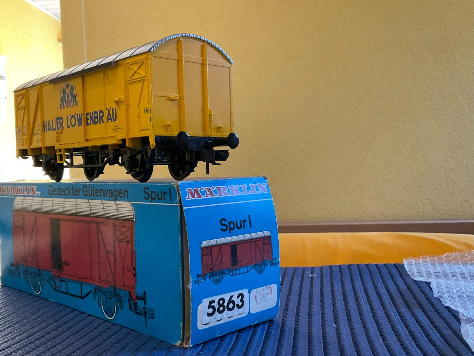 Märklin Modellini di ferrovie: Löwenbräu Güterwagen Spur 1 – Nuovo (secondo la descrizione) da Sissach venduto da rot_sz7p