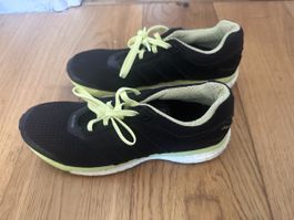 Adidas Supernova Laufschuhe, Grösse 41 1/3, Schwarz