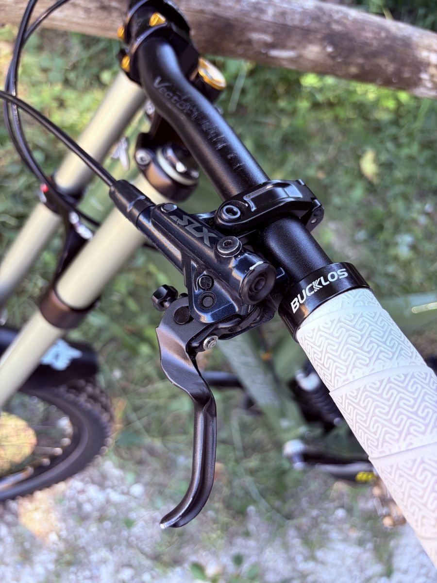 Santa Cruz Biciclette: Santa Cruz V10 MK3 – Usato da Zuchwil venduto da michael9 7