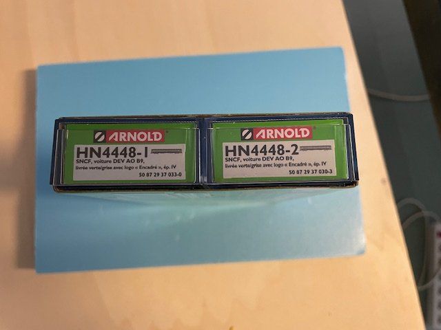 Arnold Modelleisenbahnen: Arnold HN4448 Personenwagen Set (2) Reisezugwagen SNCF – Neu und originalverpackt aus Horgen von jehaupt38 2