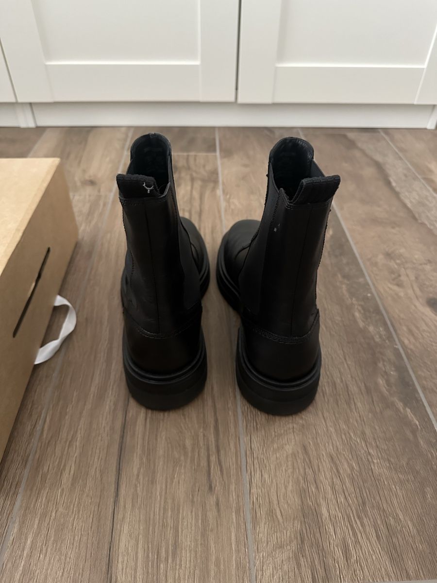 Scarpe da uomo: Zara Boots – Usato da St.Gallen venduto da BrkG 2