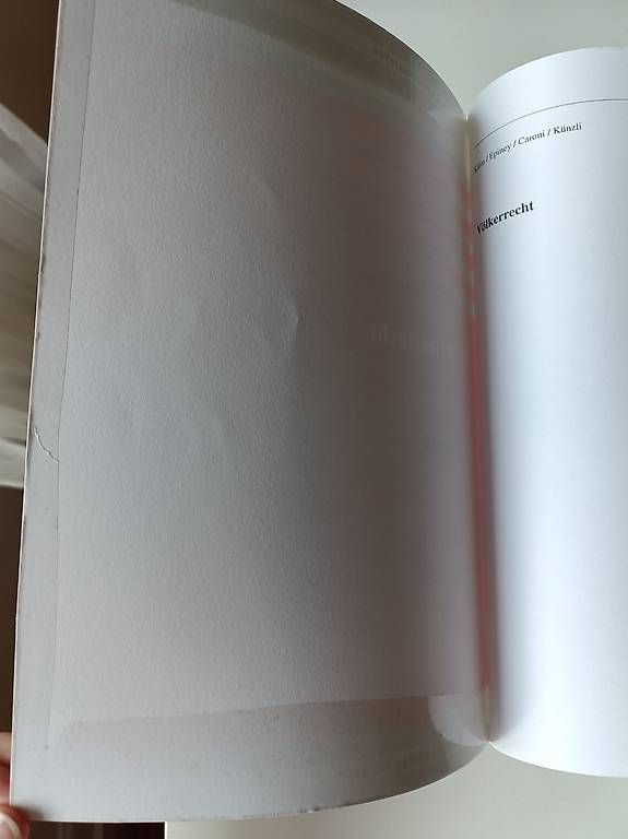 Libri: Völkerrecht - Eine Einführung – Usato da Oftringen venduto da sas_rkr5 1