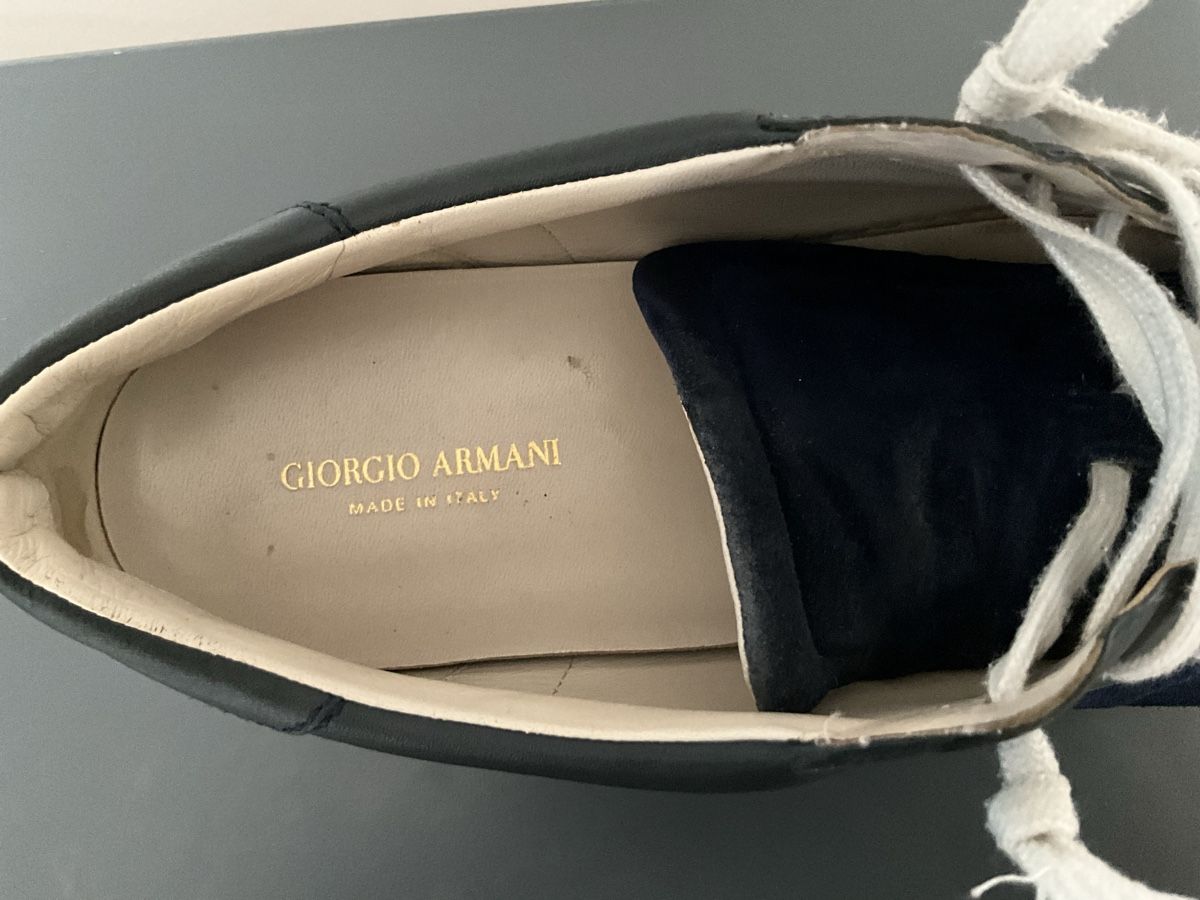 Armani Damenschuhe: Giorgio Armani Sneaker, Grösse 38.5, Dunkelblau – Neu (gemäss Beschreibung) aus Zürich von thovala 5