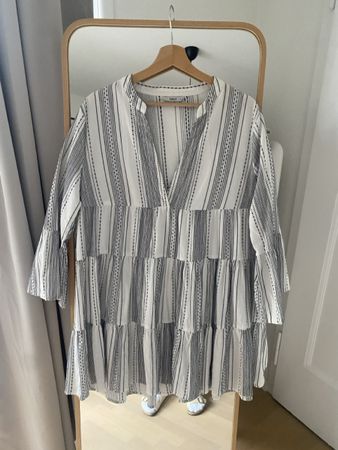 ONLY gestreiftes Sommerkleid
