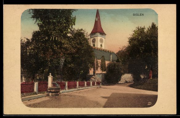 Cartoline postali: AK Biglen, Straßenpartie mit Kirche – Usato da Berlin venduto da bartko-reher