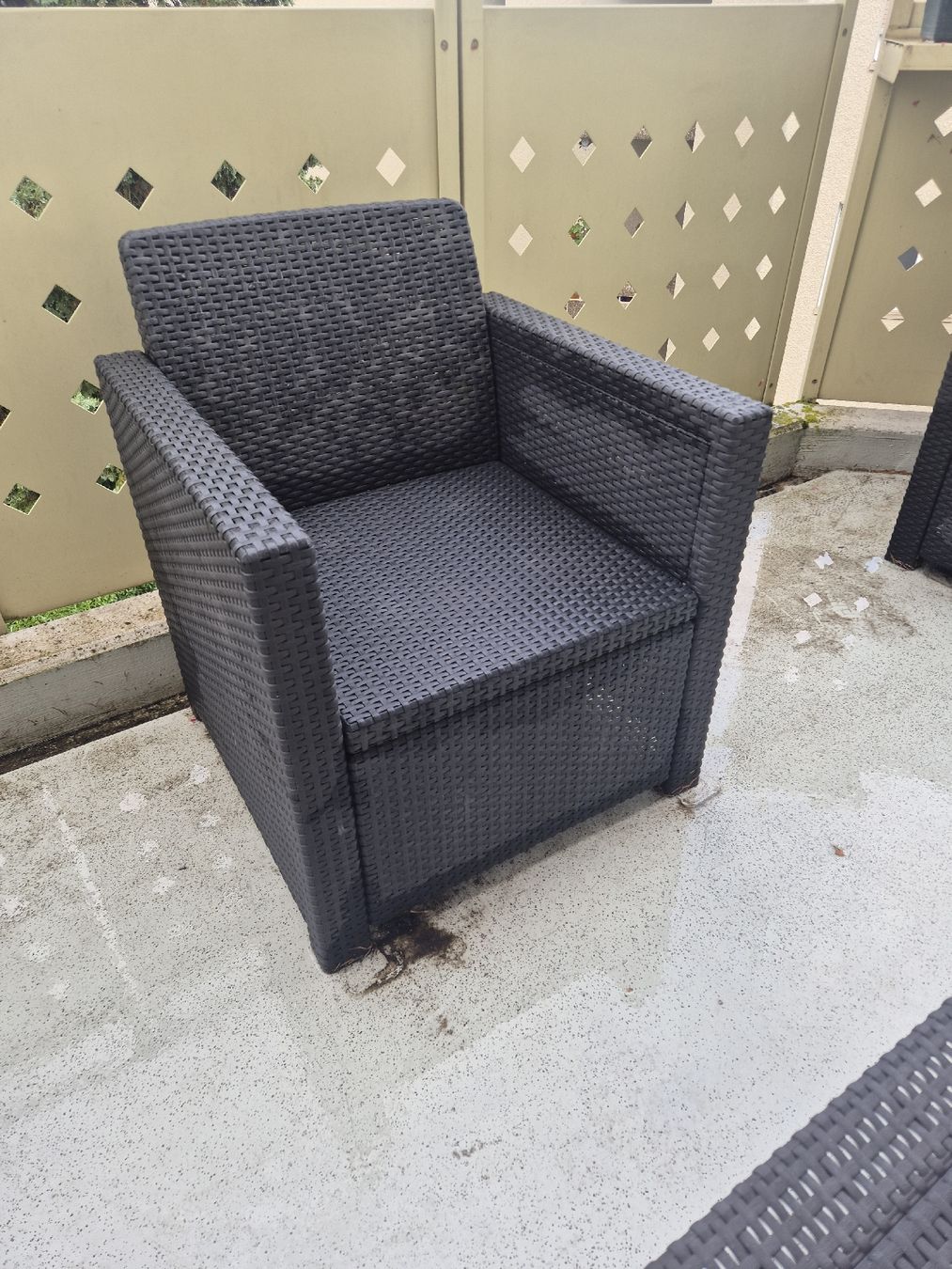 Tischset: Balkon Möbel – Gebraucht aus Zürich von elenoirecb 1