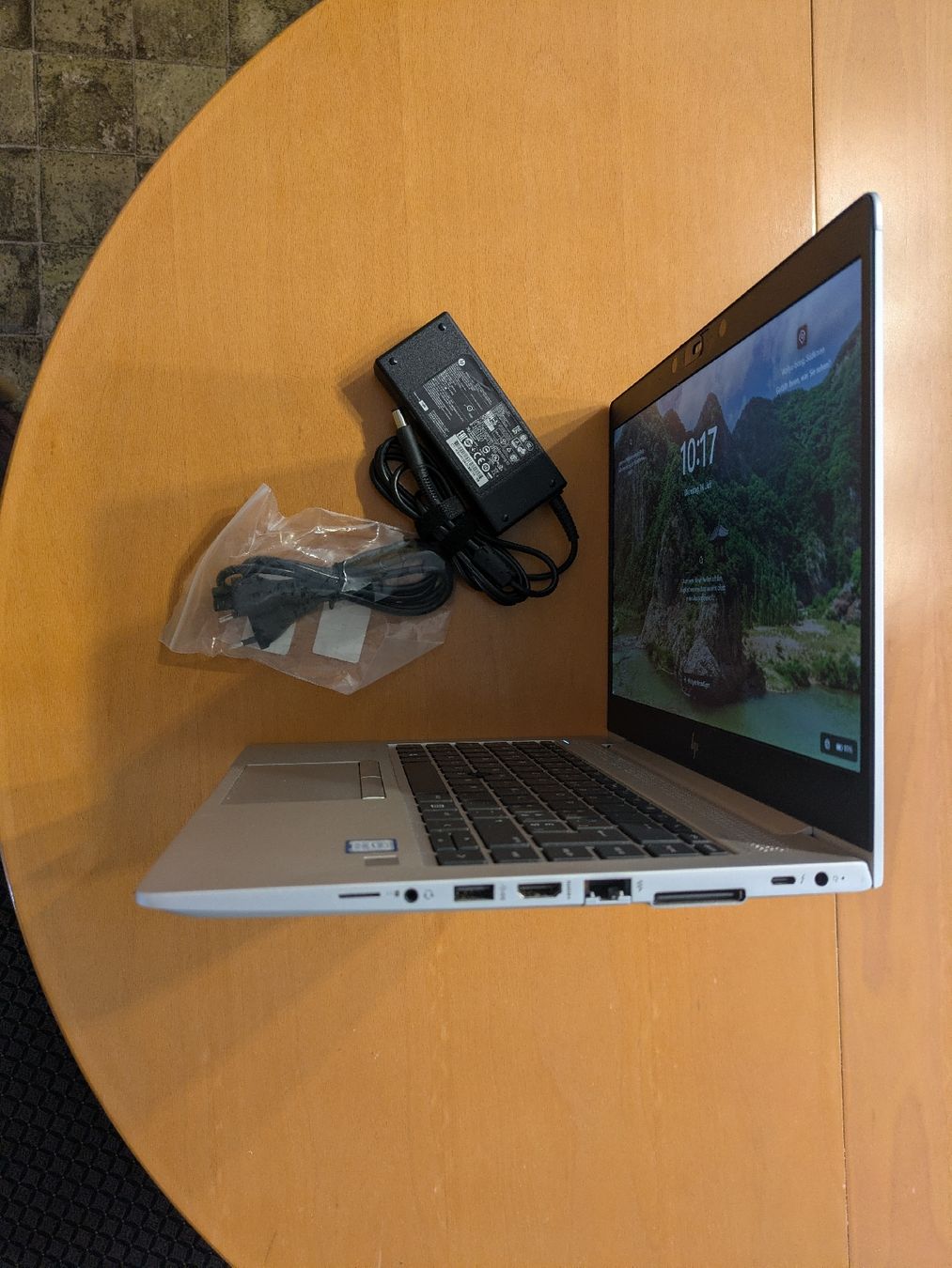 Hewlett Packard Portables: HP Laptop Core i7-8550 U/ Windows 11 – D'occasion à Heiden par Laptop-HP 3