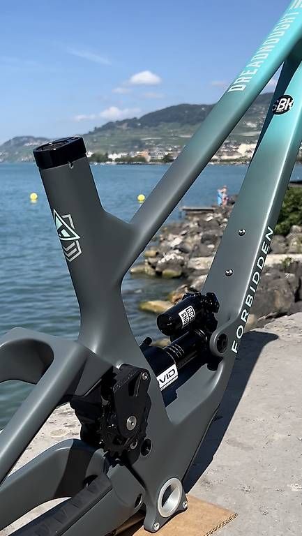 Biciclette: LIQUIDATION !!! Forbidden Dreadnought Frameset – Nuovo e nell'imballaggio originale da La Tour-de-Peilz venduto da joooey 1