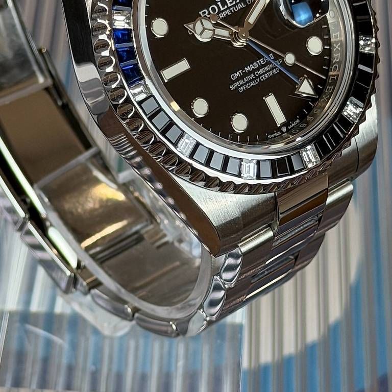 Orologi: Rolex GMT-Master II "Batman" Custom 126710BLNR – Usato da Genève venduto da minty.watches 6