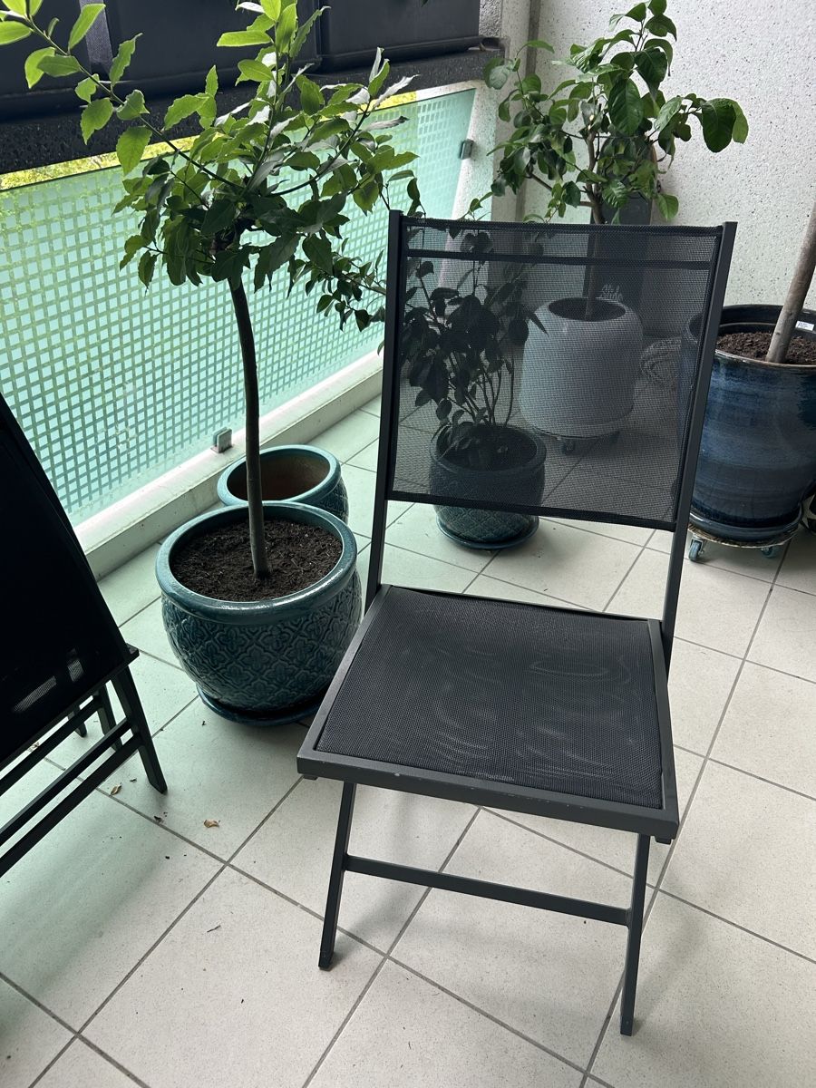Sedie: Chaises pliables grises, set de 4 – Usato da Genève venduto da raphael310307