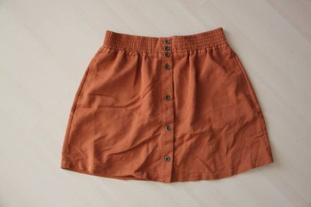 Jupe Gr. M, Farbe Camel