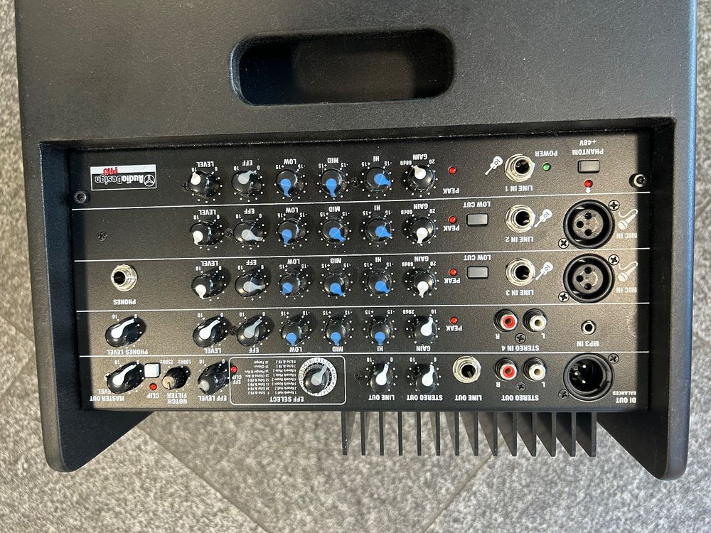 4Kanal Verstärker / PA für akustische Gitarre und Gesang Kaufen auf Ricardo