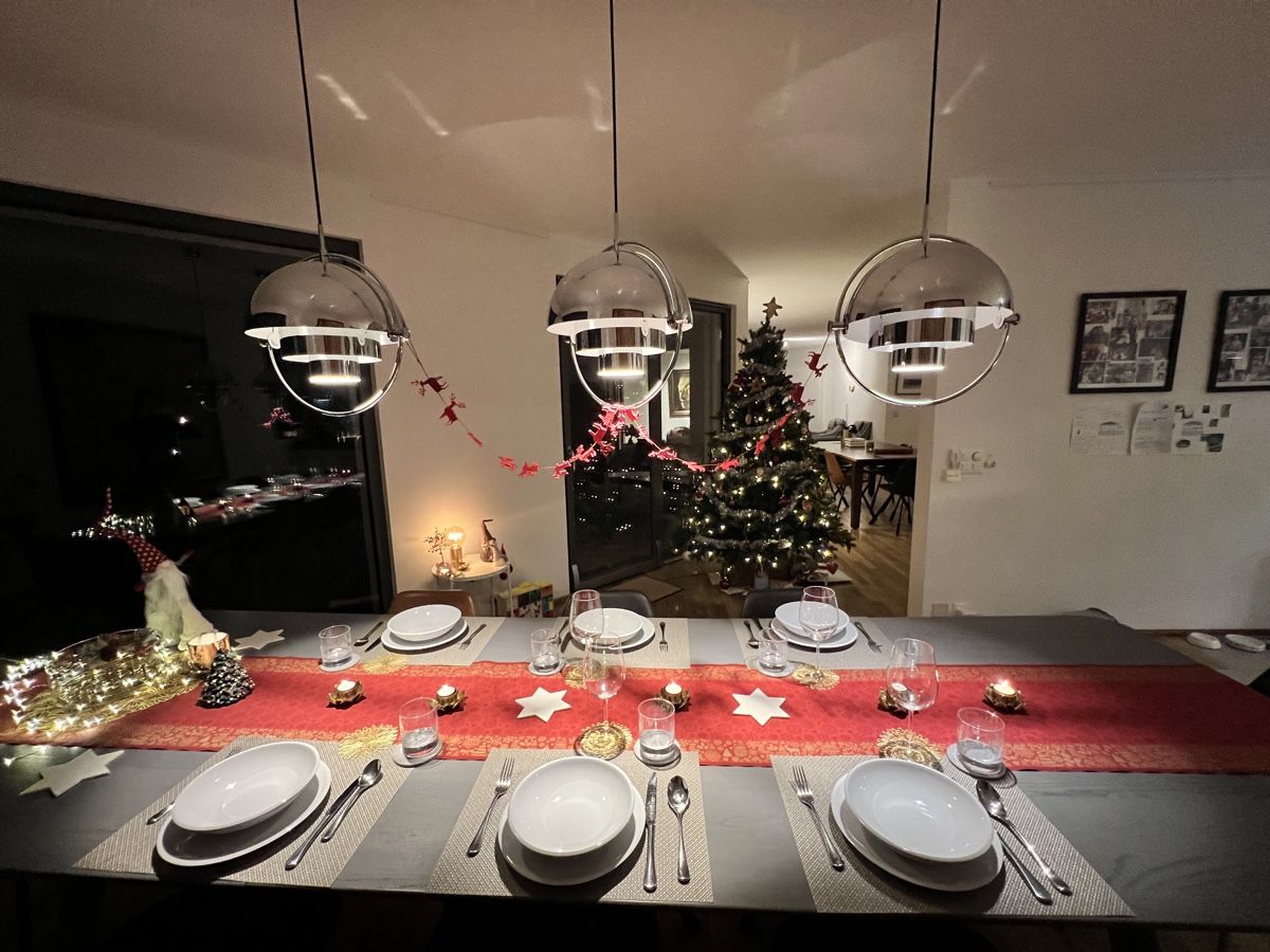 Gubi Kronleuchter & Deckenlampen: Gubi Multi-Lite Pendant – Gebraucht aus Epalinges von eli_2rms 1