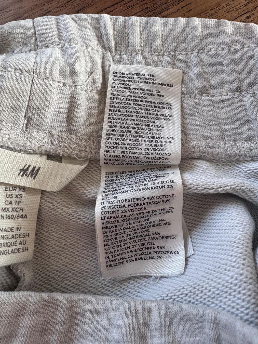 H&M Pantaloni: Shorts von H&M_Grau_Gr. XS. – Usato da Zürich venduto da Sunnyflower97 7