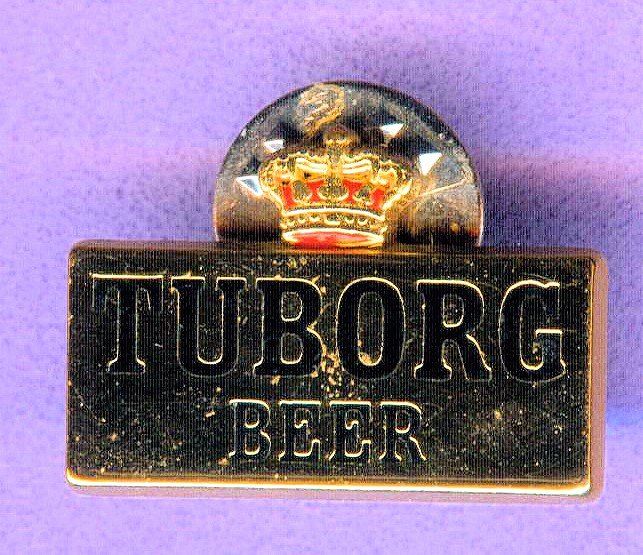 Placchette & Badge: TUBORG BEER – Usato da Winterthur venduto da Sammleroase