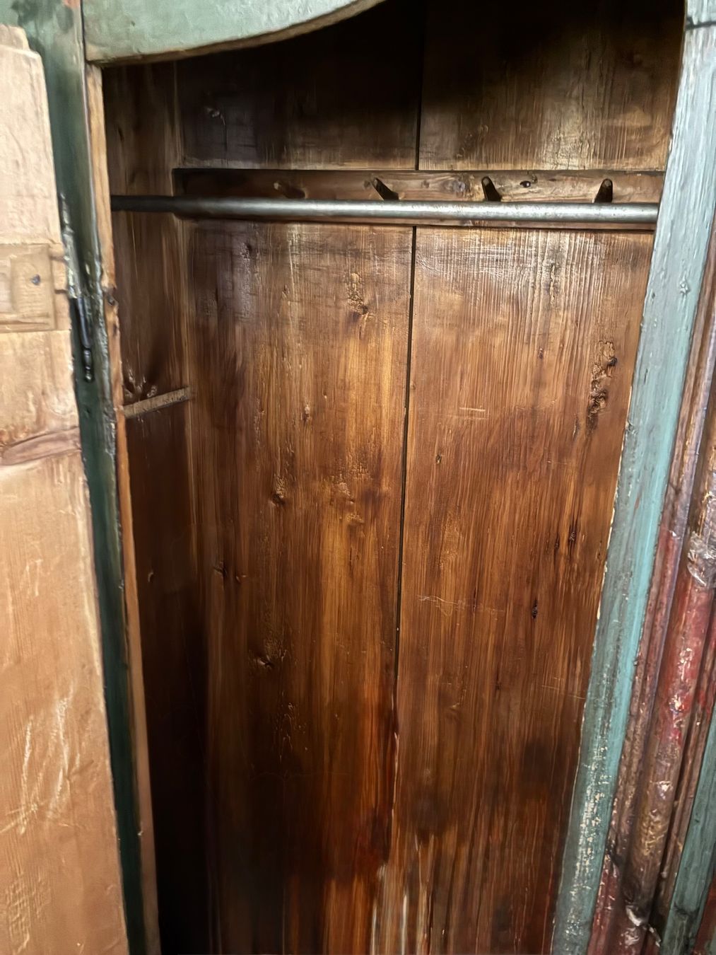 Armadi: Antiker bemalter Bauernschrank um 1810 – Usato da Heerbrugg venduto da blubber02 1