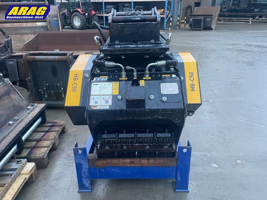 Tutte le macchine: MB C50 S4 Backenbrecherlöffel – Usato da Hasle LU venduto da Arag08 1